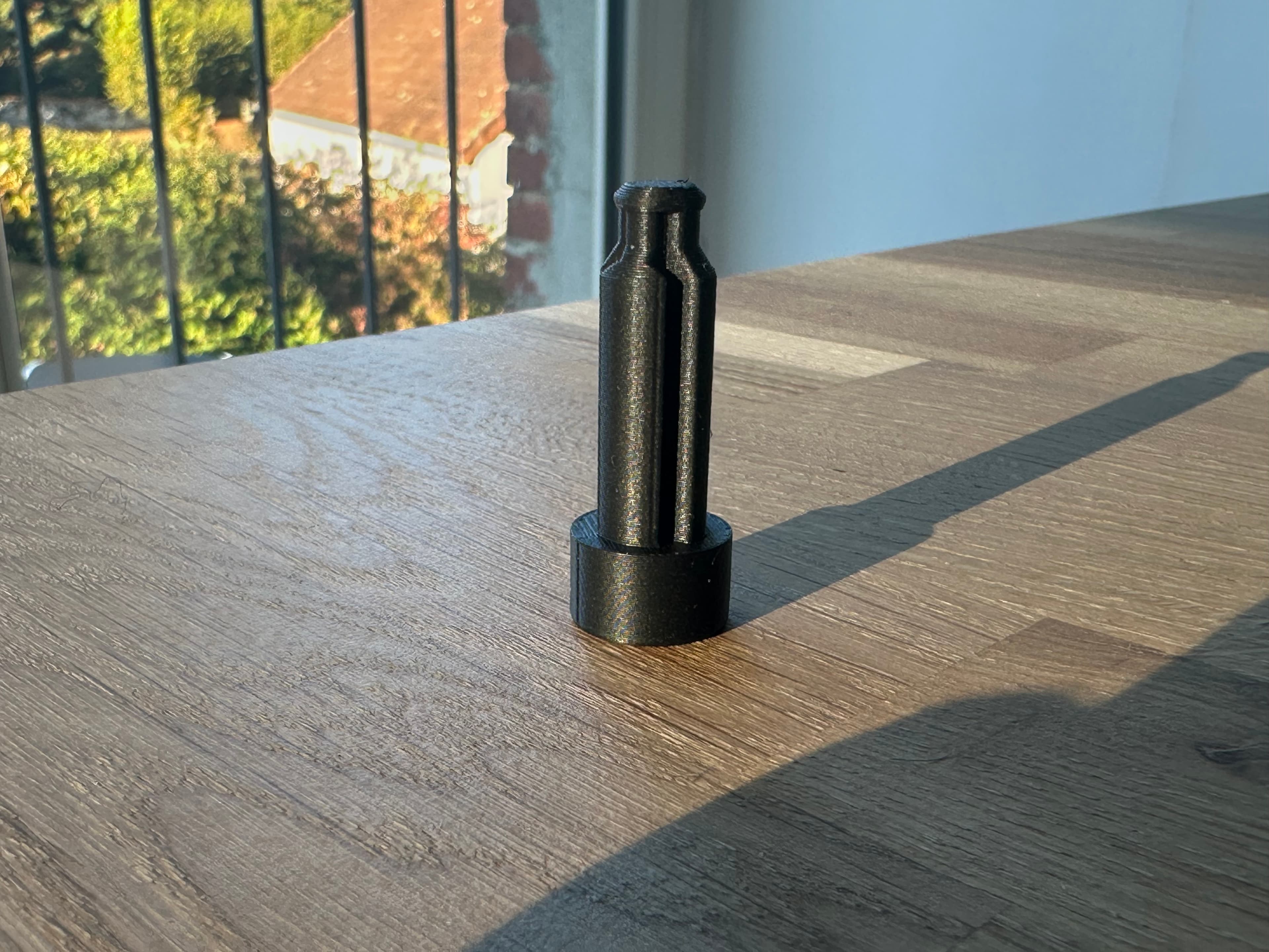 Modélisation d'une fixation de cache de broyeur Viking